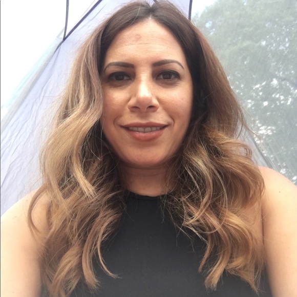 Meet your Posher, Donna - Picture 1 of 1